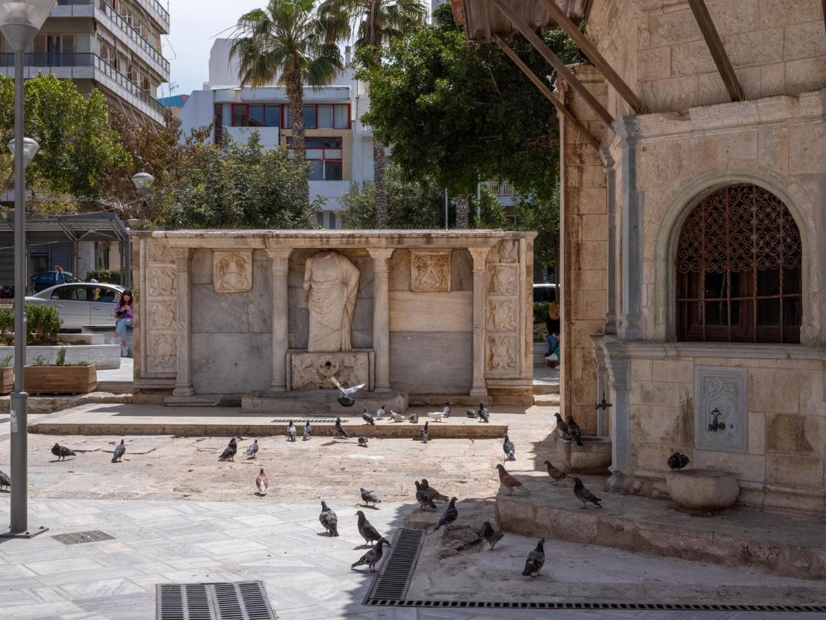 Iris Luxury Apartment At The Heraklion Center Exterior foto
